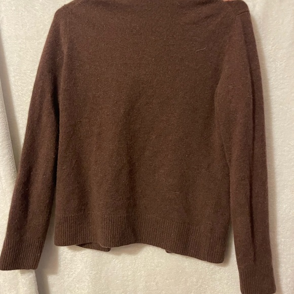 Cardigan - Picture 2 of 2